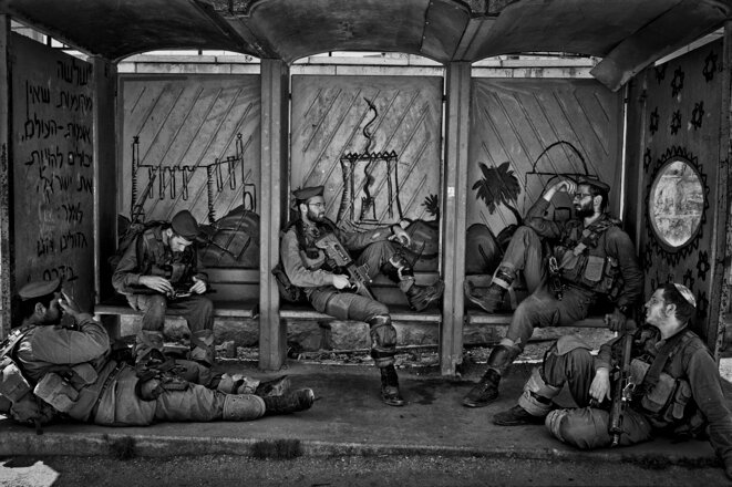 Broken Hopes © Cédric Gerbehaye / Vu' Broken Hopes © Cédric Gerbehaye / Vu'